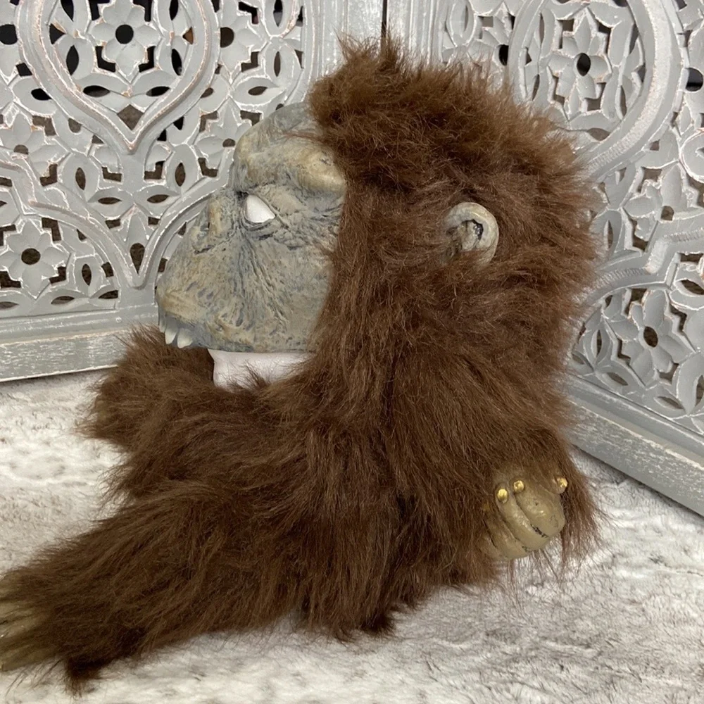 King Kong gorilla face mask faux fur banana Halloween costume trick or treat
